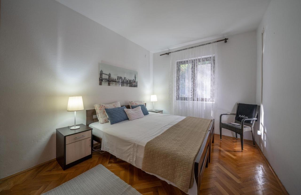 Aneta Apartments ริซาน ภายนอก รูปภาพ