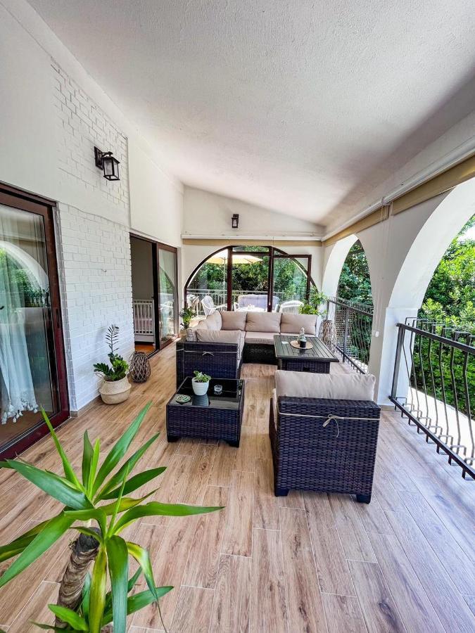 Aneta Apartments ริซาน ภายนอก รูปภาพ